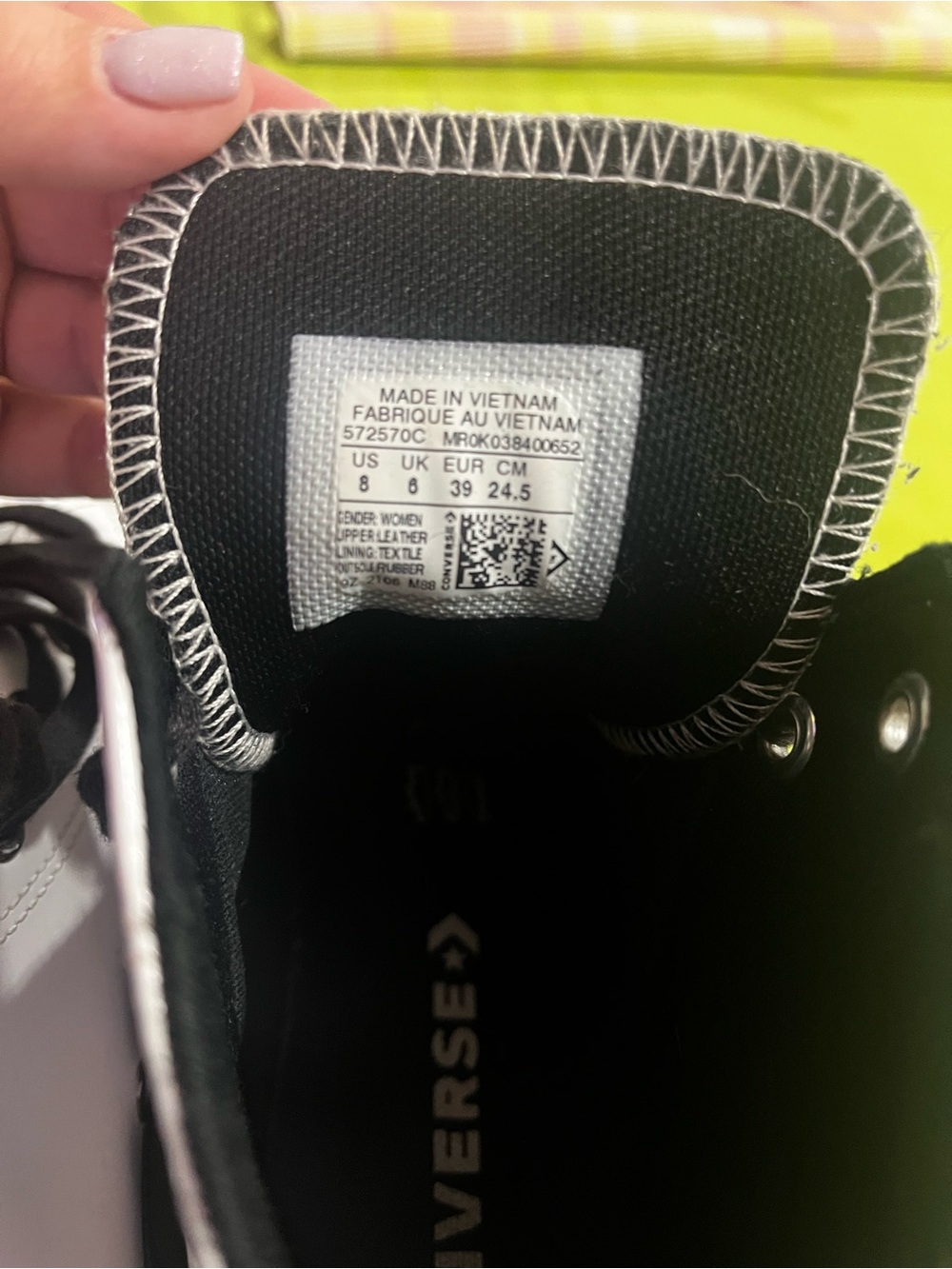 Converse Black and White High Top Sneakers, lug sole - Picture 4 of 4